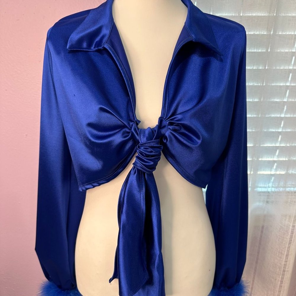 Fuzzy Cuff Knot Front Crop Satin Shirt blue
